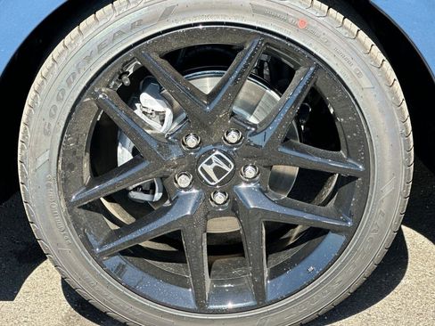 New 2025 Honda Civic Sport image 31