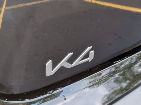 Used 2025 Kia K4 FWD image 6