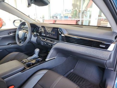 Certified 2025 Toyota Camry XLE image 25