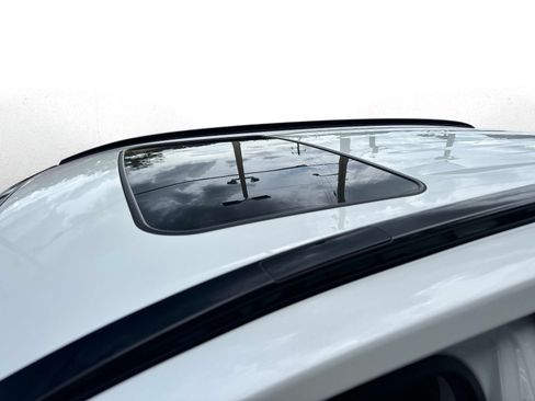Used 2022 Toyota RAV4 Limited w/ Limited Grade Weather Package FWD image 34