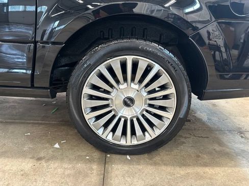 Used 2017 Lincoln Navigator L Reserve AWD/4WD image 32