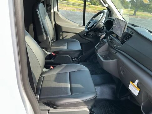 New 2027 Ford Transit 250 148 Medium Roof w/ Load Area Protection Package RWD image 25