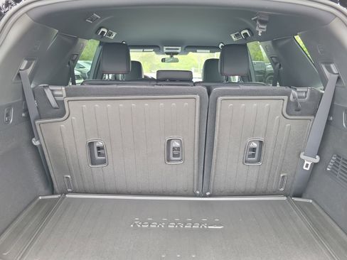 New 2026 Nissan Pathfinder Rock Creek AWD/4WD image 9