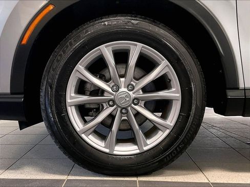 Used 2025 Honda CR-V EX image 6