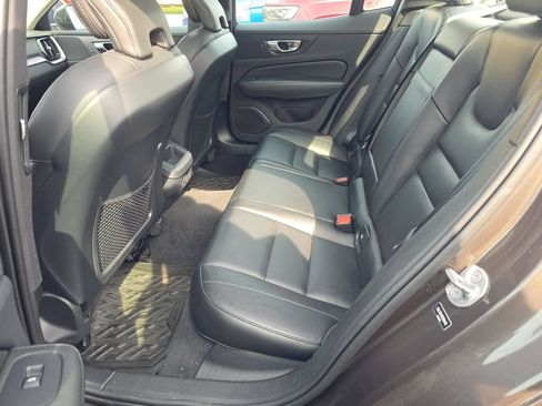 Used 2024 Volvo S60 B5 Core AWD/4WD image 6