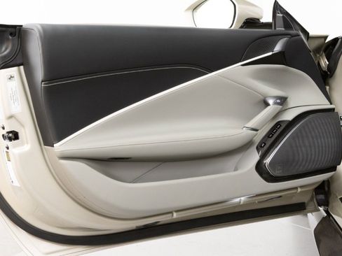 Certified 2024 Ferrari Roma Spider image 48