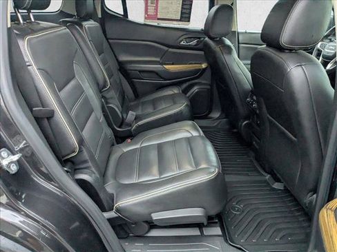 Used 2017 GMC Acadia Denali image 18