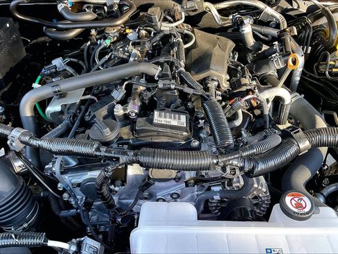 New 2025 Toyota Tacoma TRD Off-Road image 17