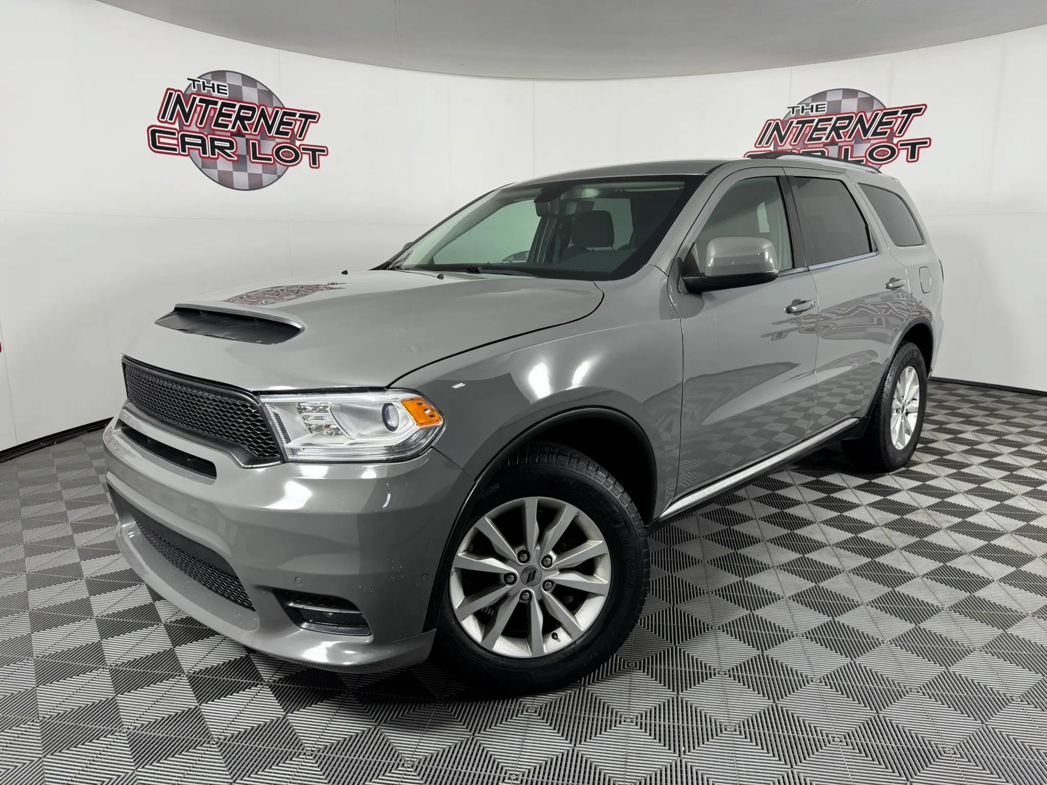 Used 2020 Dodge Durango SXT AWD/4WD image 1