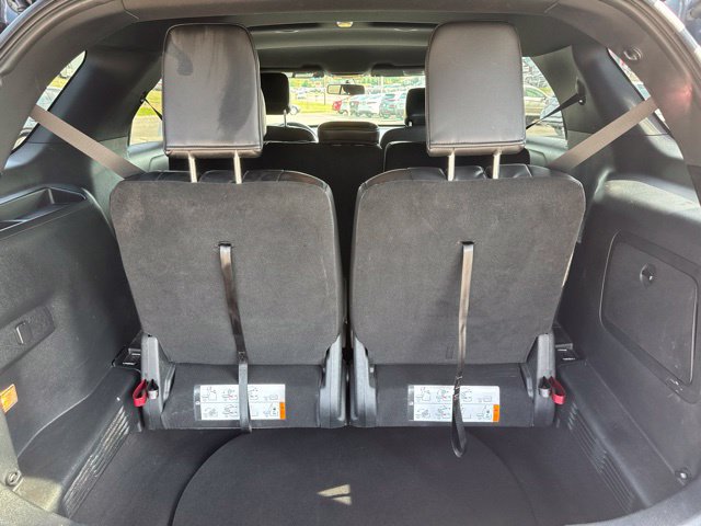 Used 2018 Ford Explorer XLT w/ Equipment Group 202A FWD image 10