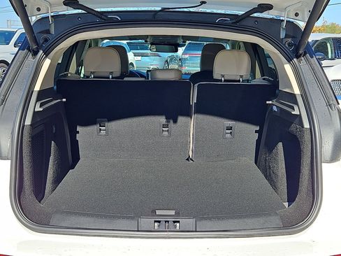 New 2026 Lincoln Corsair Premiere FWD image 28