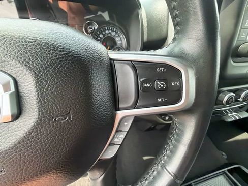 Used 2022 RAM 1500 Big Horn AWD/4WD image 32