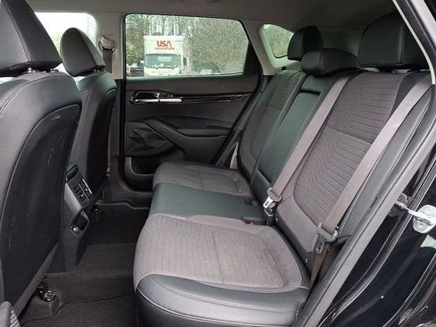 Used 2023 Kia Seltos S image 13