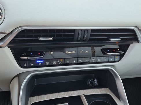 New 2026 MAZDA CX-90 Plug-In Hybrid w/ Premium Plus AWD/4WD image 20