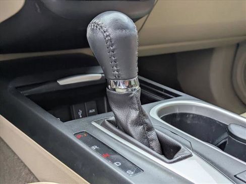 Used 2018 Acura RDX FWD image 13