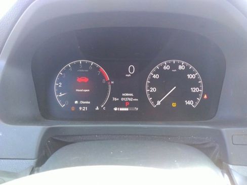 Used 2025 Honda Ridgeline Sport image 13