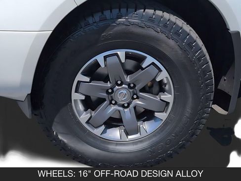 Used 2016 Nissan Frontier Desert Runner RWD image 12