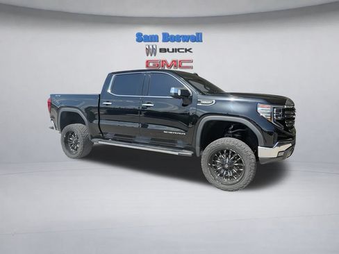Used 2023 GMC Sierra 1500 SLT w/ SLT Premium Package AWD/4WD image 2
