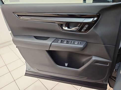 Used 2024 Honda CR-V EX-L image 16