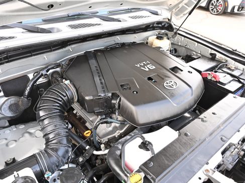 Used 2007 Toyota FJ Cruiser 4WD image 23