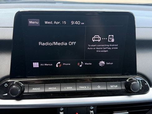 Used 2022 Kia Forte LXS FWD image 25