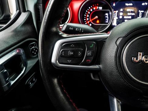 Used 2022 Jeep Wrangler Unlimited Rubicon image 37