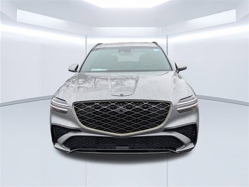 Used 2026 Genesis GV70 3.5T Sport Advanced image 9