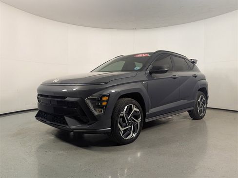 Used 2024 Hyundai Kona N Line image 3
