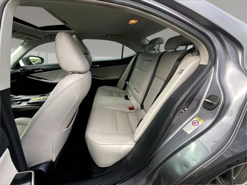 Used 2016 Lexus IS 300 AWD w/ Navigation System Package image 15