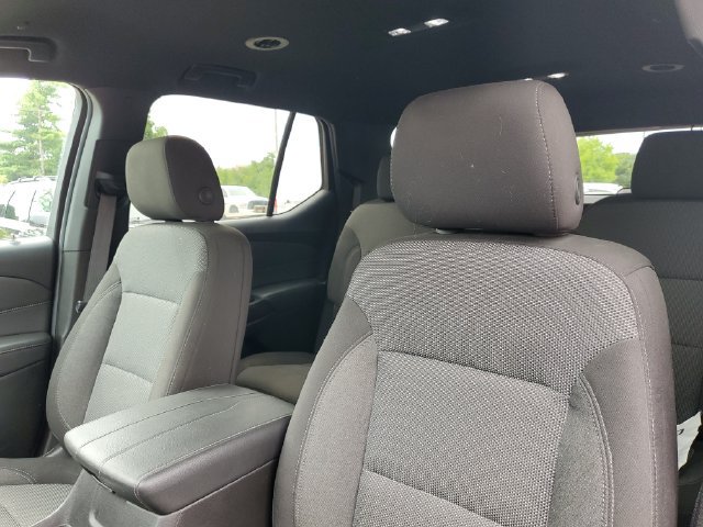 Used 2023 Chevrolet Traverse LT AWD/4WD image 16
