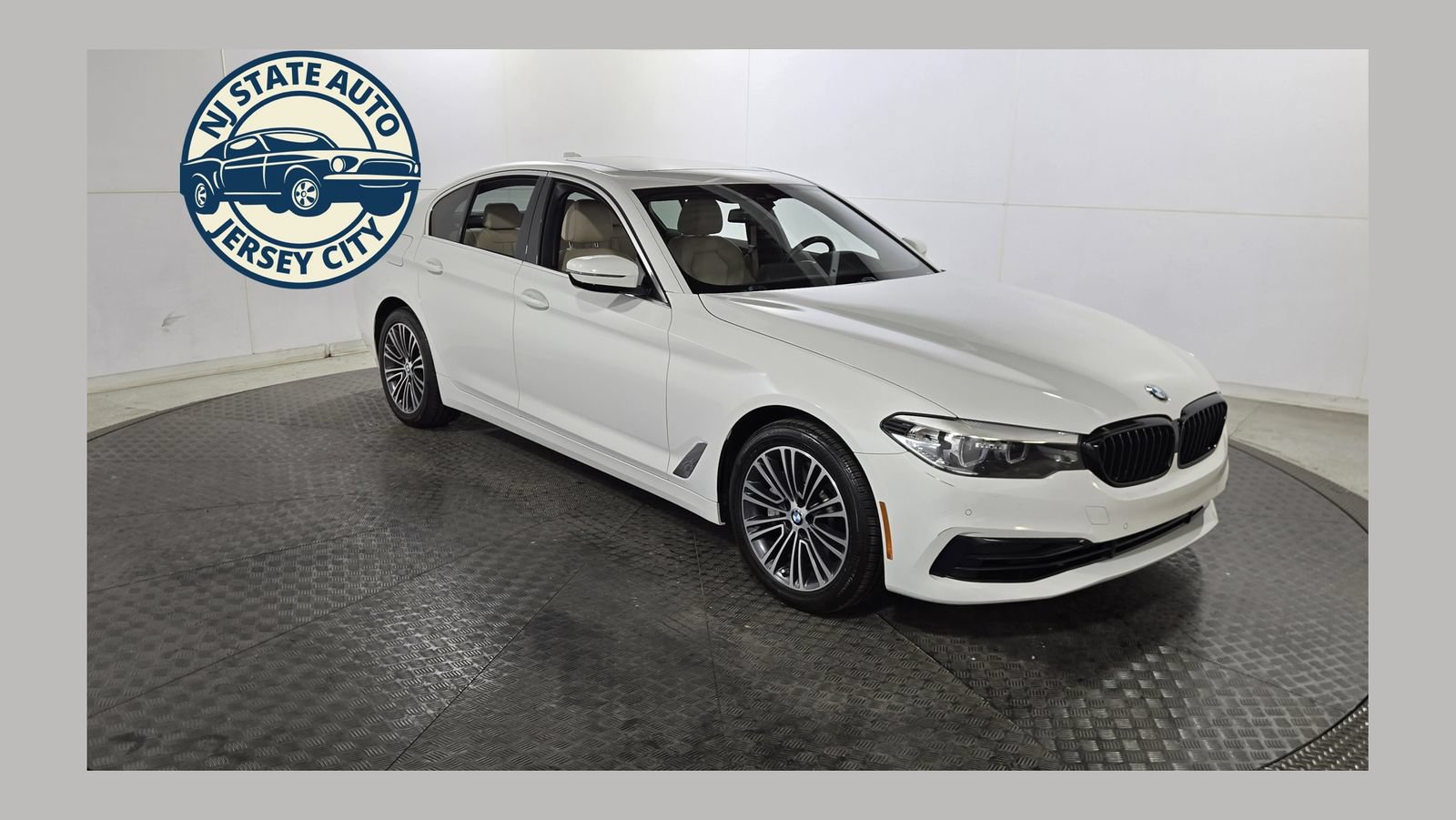 Used 2020 BMW 530i w/ Convenience Package RWD image 1