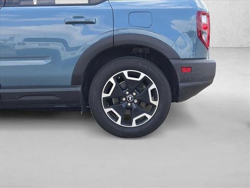 Used 2023 Ford Bronco Sport Outer Banks w/ Tech Package AWD/4WD image 21