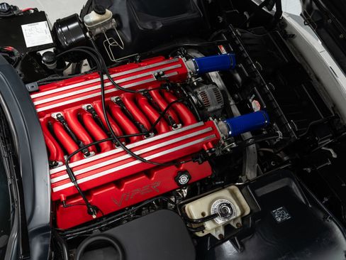Used 1996 Dodge Viper RT/10 image 48