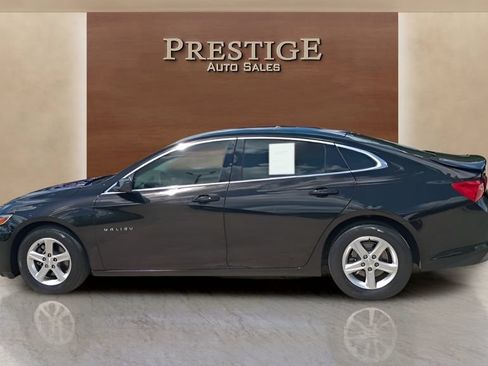 Used 2021 Chevrolet Malibu LS FWD image 24