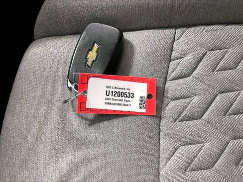 Used 2024 Chevrolet Equinox LT AWD/4WD image 31