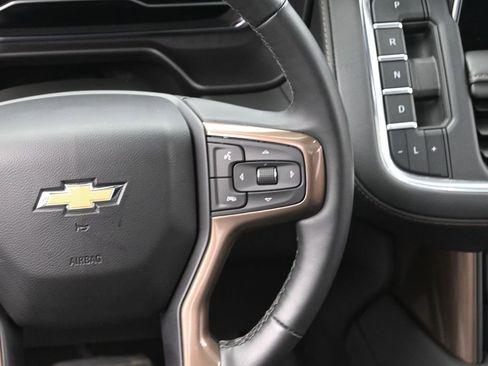 Used 2024 Chevrolet Tahoe High Country AWD/4WD image 31