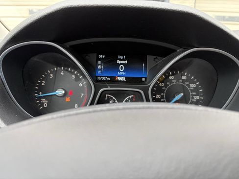 Used 2017 Ford Focus SE image 20