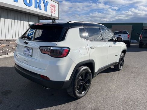 Used 2020 Jeep Compass Latitude image 14