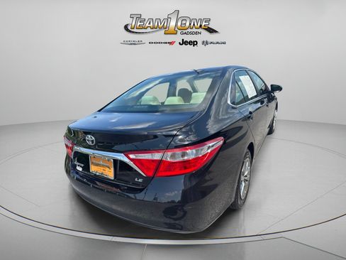 Used 2016 Toyota Camry LE FWD image 5