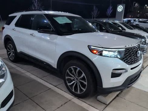 Used 2020 Ford Explorer ST w/ Premium Technology Package image 5