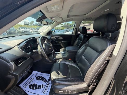 Used 2018 Chevrolet Traverse LT AWD/4WD image 11