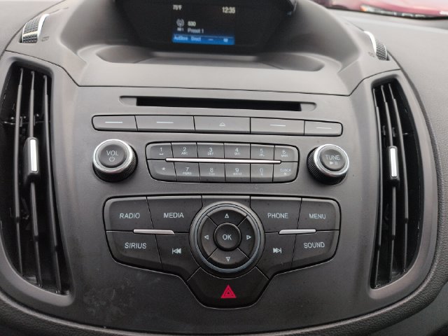 Certified 2018 Ford Escape SE FWD image 41