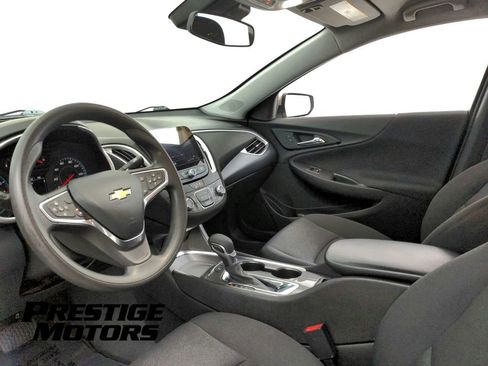 Used 2022 Chevrolet Malibu LS w/ Driver Confidence Package II image 17