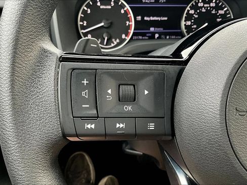 Certified 2023 Nissan Rogue SV AWD/4WD image 11