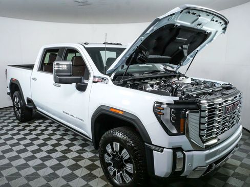 New 2026 GMC Sierra 2500 Denali w/ Denali Reserve Package AWD/4WD image 33