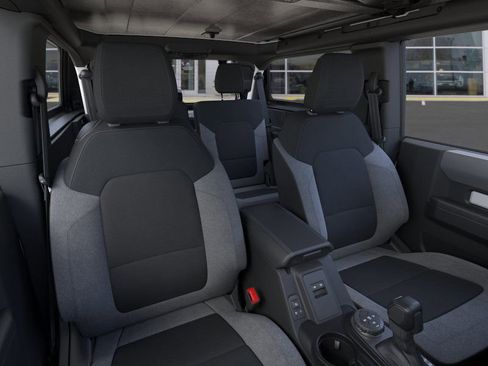 New 2025 Ford Bronco 2-Door image 10