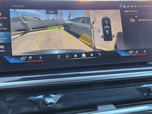 New 2026 BMW X5 xDrive50e w/ M Sport Package image 19