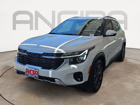 Used 2024 Kia Seltos S FWD image 4