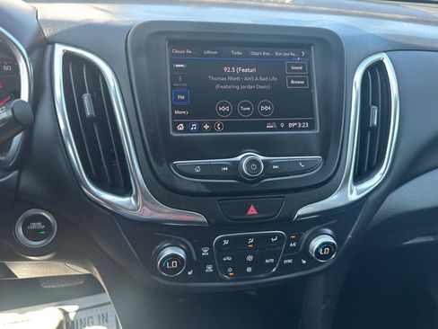 Used 2021 Chevrolet Equinox LT AWD/4WD image 21