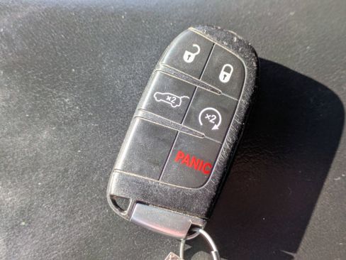 Used 2023 Dodge Durango GT image 35